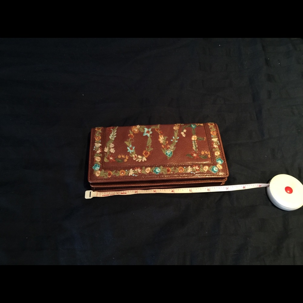 Isabella Fiore Love Wallet